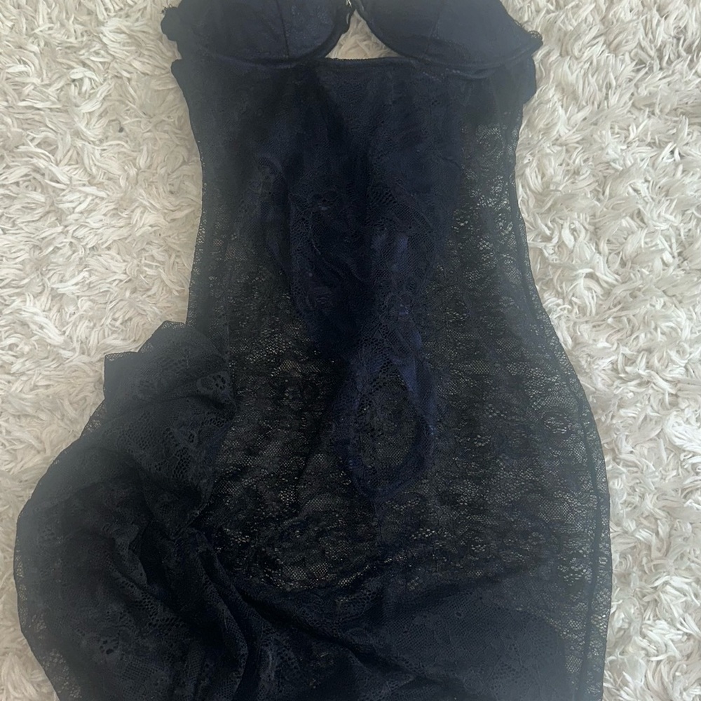 Elegant Black Lace Dress